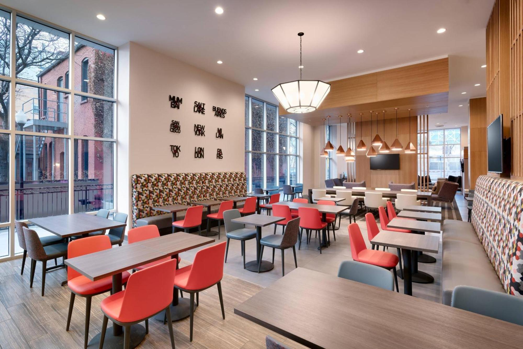 Towneplace Suites By Marriott Salt Lake City Downtown Bagian luar foto